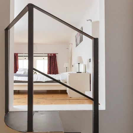 Exclusive Loft Banksy In Porta Romana Apartment Milan Exterior photo